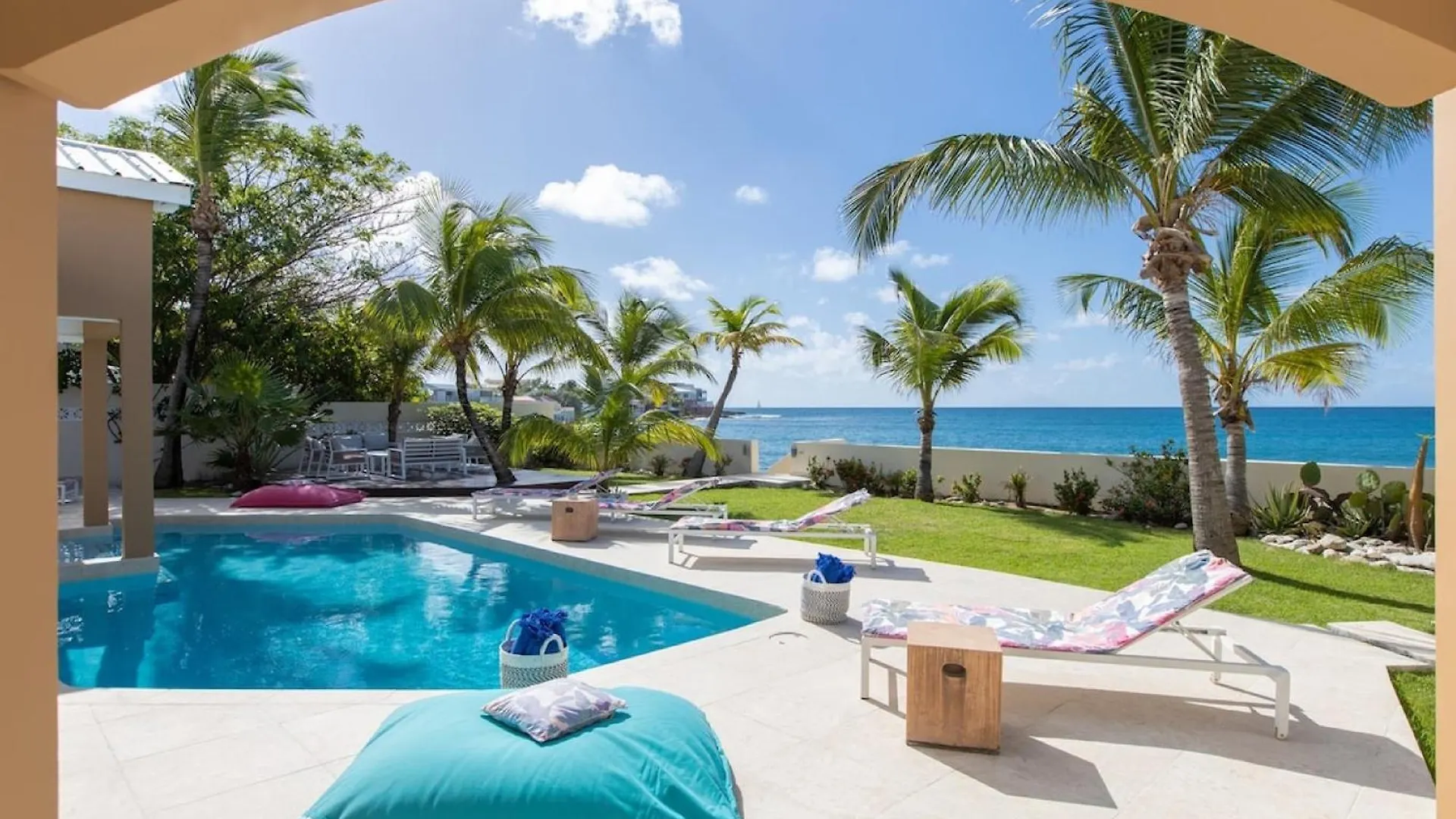 Absolutely Heaven To Be Right On The Beach 辛普森湾 0*,  法屬聖馬丁/荷屬聖馬丁