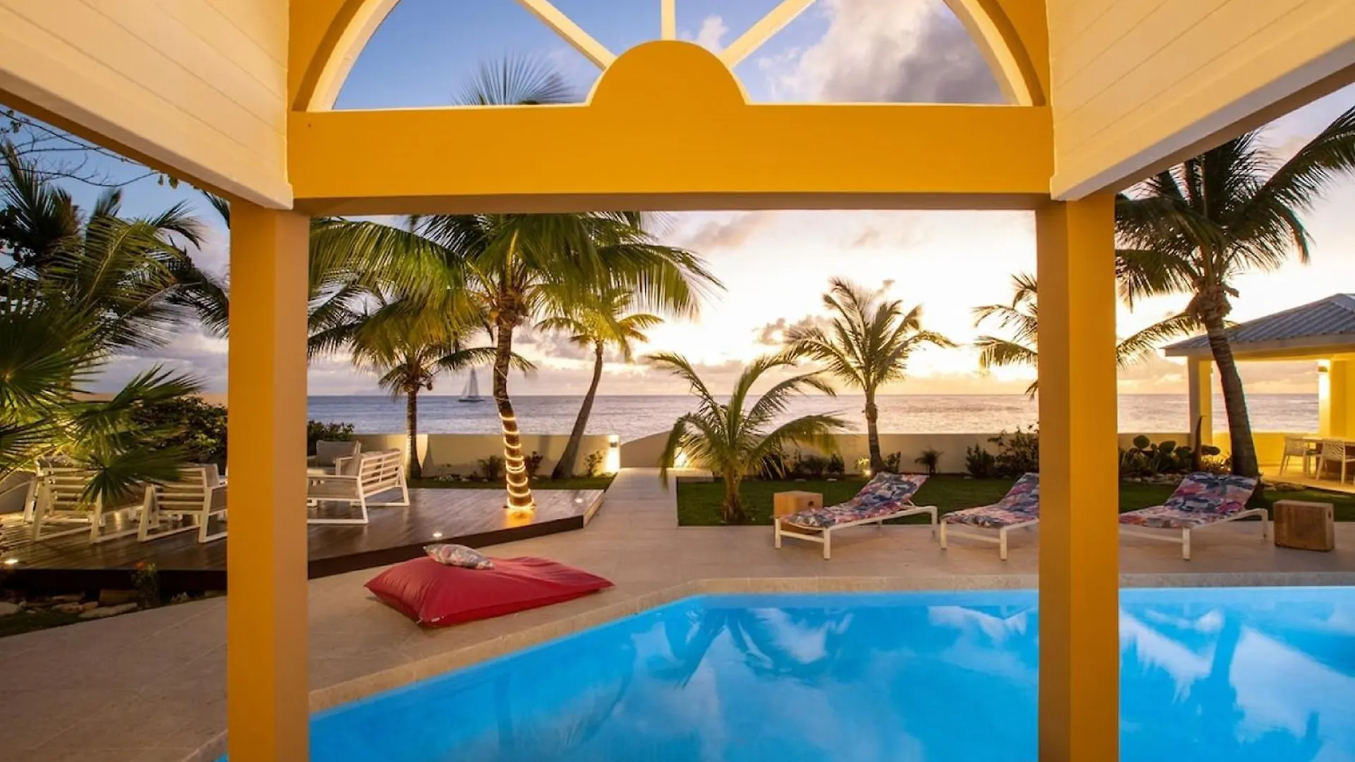 Absolutely Heaven To Be Right On The Beach 辛普森湾