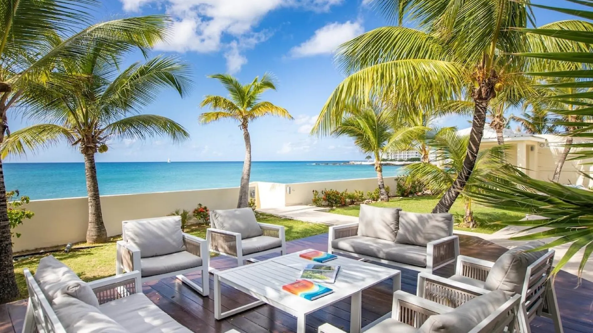 Vila Absolutely Heaven To Be Right On The Beach Simpson Bay